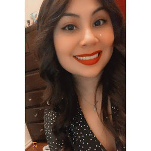 Meet your Posher, Iliana